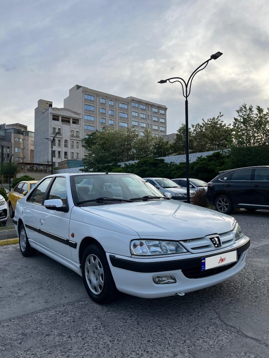 پژو پارس XU7ساده - 1390