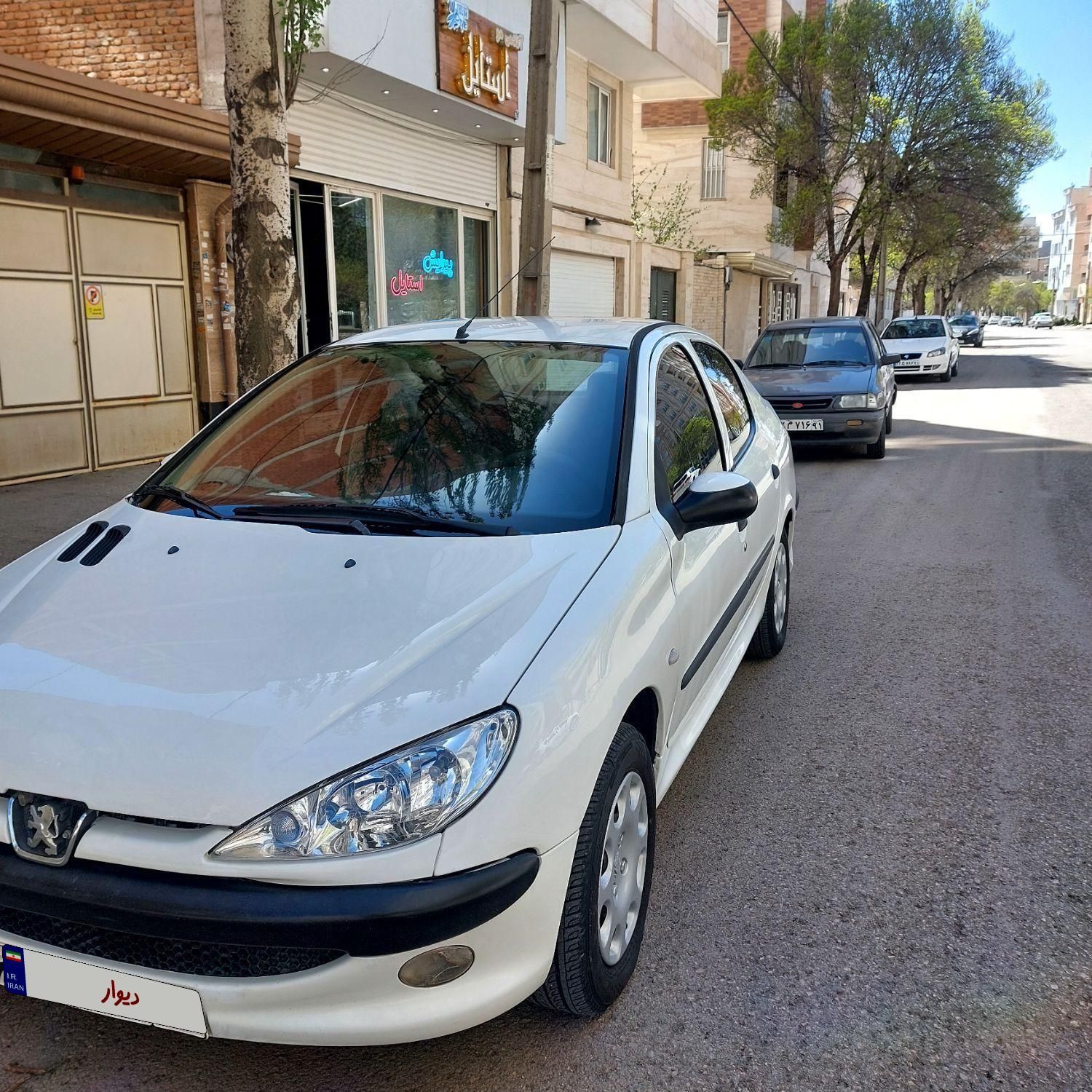 پژو 206 SD v8 - 1390