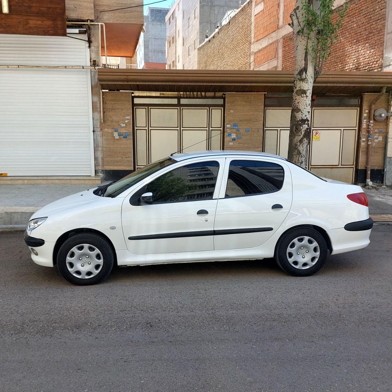 پژو 206 SD v8 - 1390