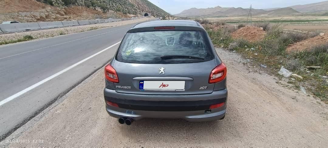 پژو 207 دنده‌ای - 1400