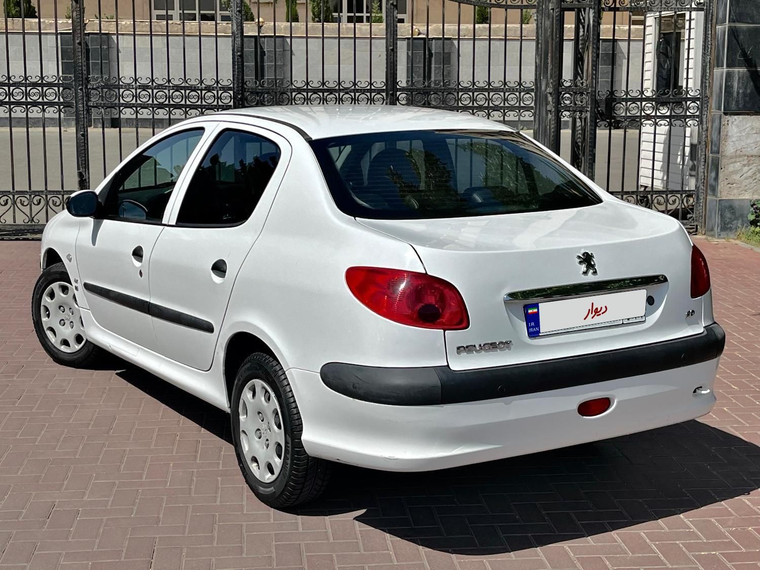 پژو 206 SD v8 - 1392
