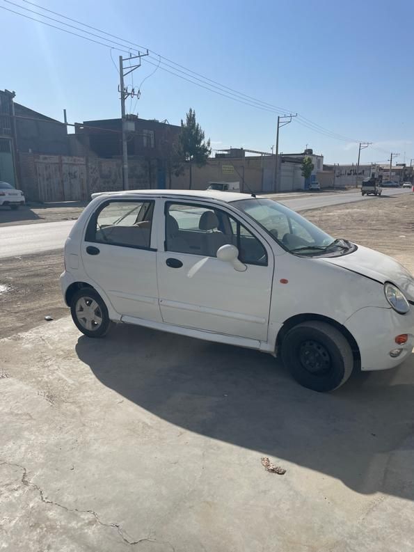 ام وی ام 110 چهار سیلندر دنده ای - 2012