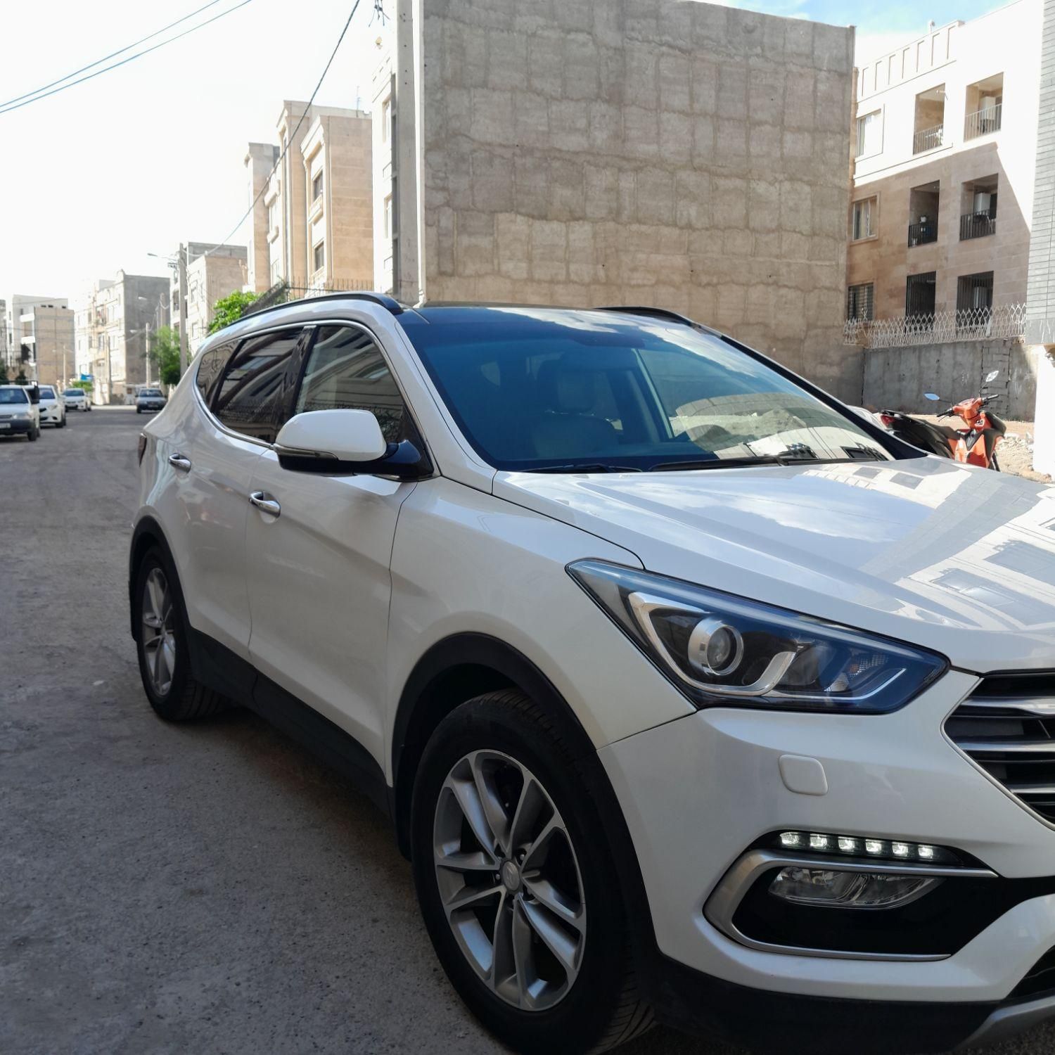 خودرو هیوندای، سانتافه آگهی ann_17977391