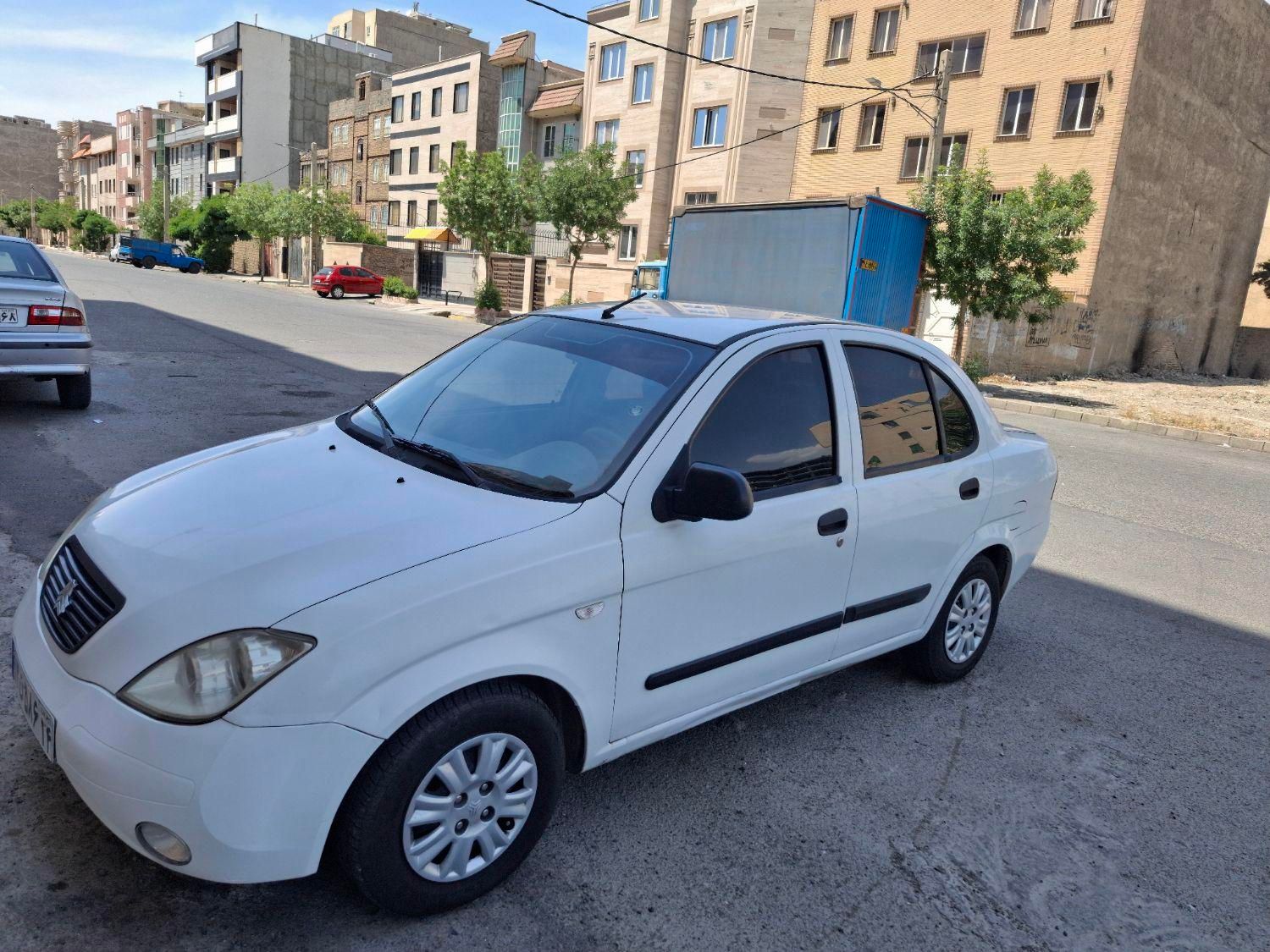 تیبا صندوق دار SX - 1395