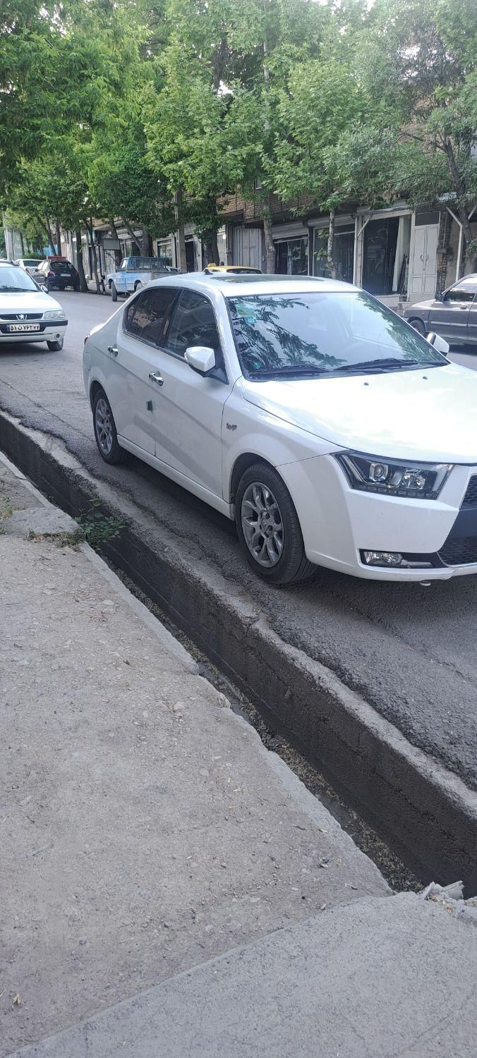 دنا پلاس 6 دنده توربو - 1401