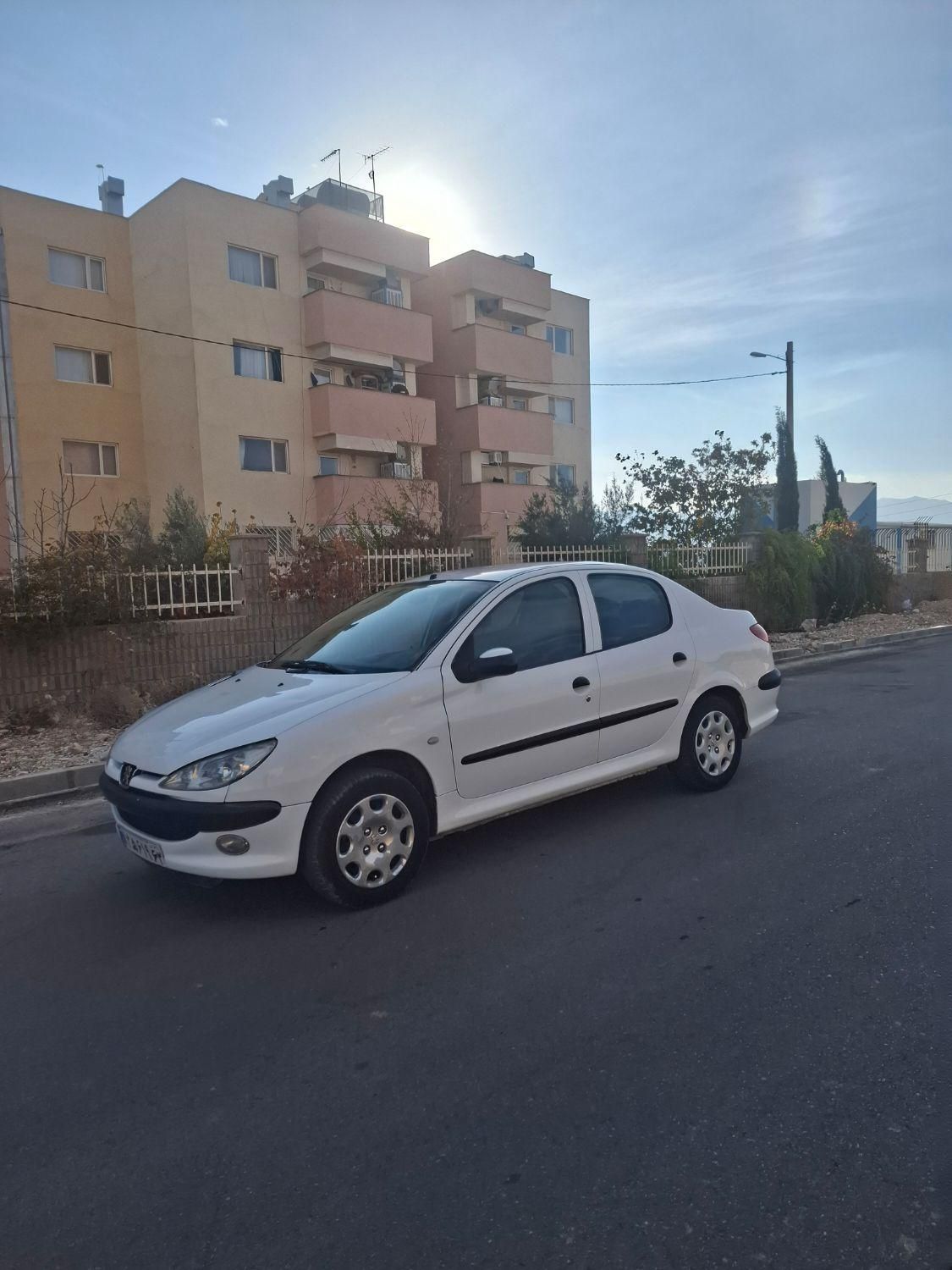 پژو 206 SD v8 - 1390