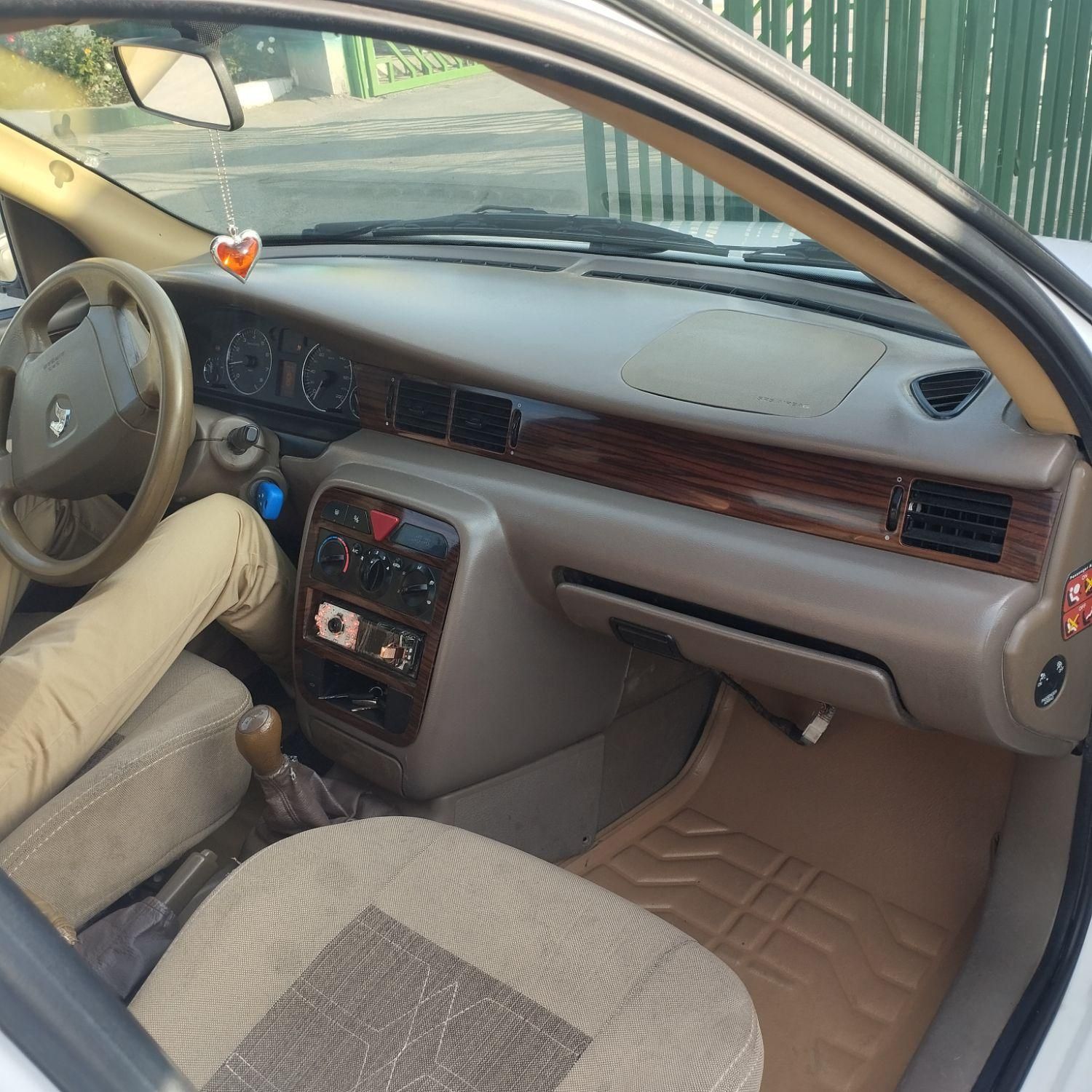 سمند LX XU7 - 1395