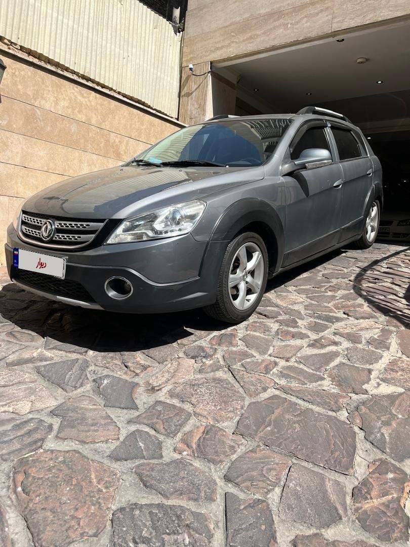 خودرو دانگ فنگ، H30 کراس آگهی ann_17980250