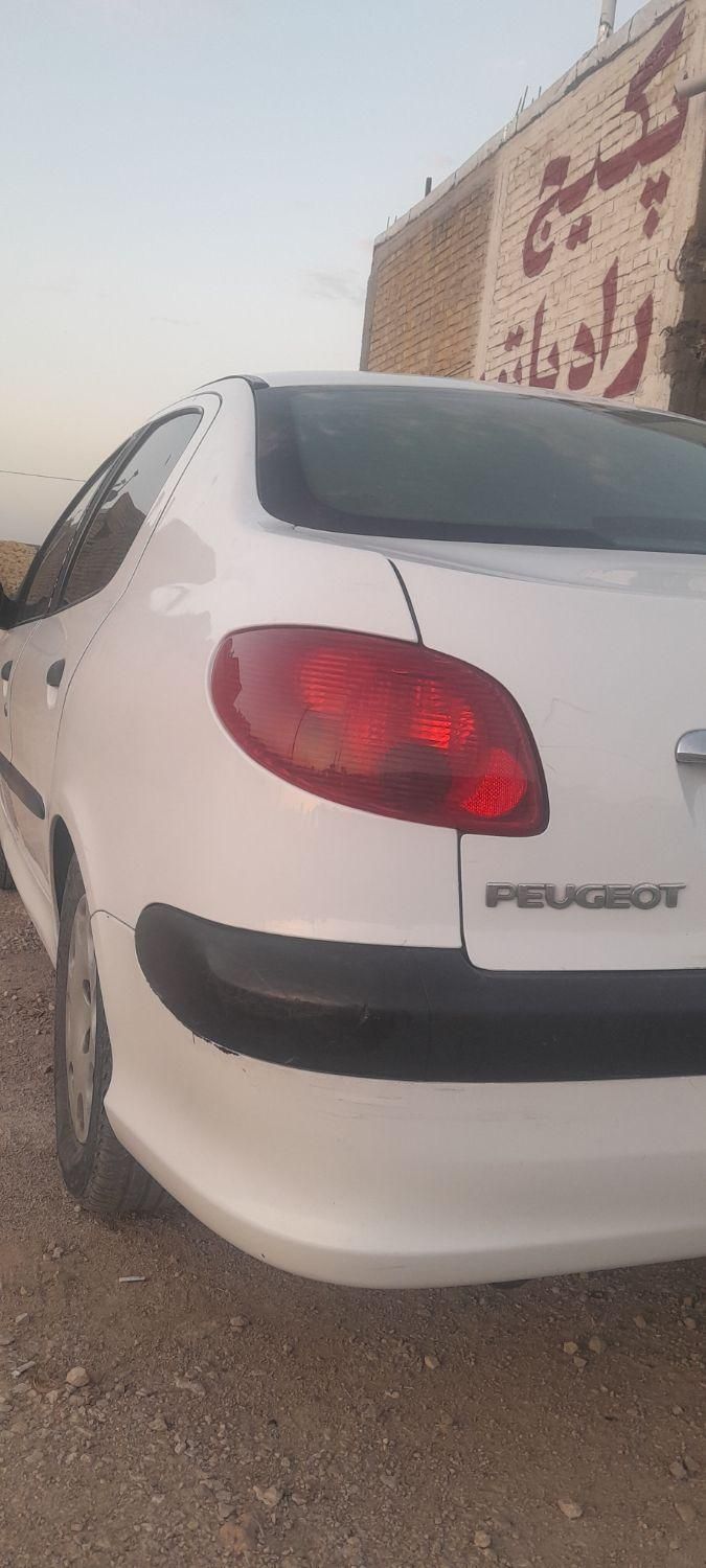 پژو 206 SD v8 - 1390