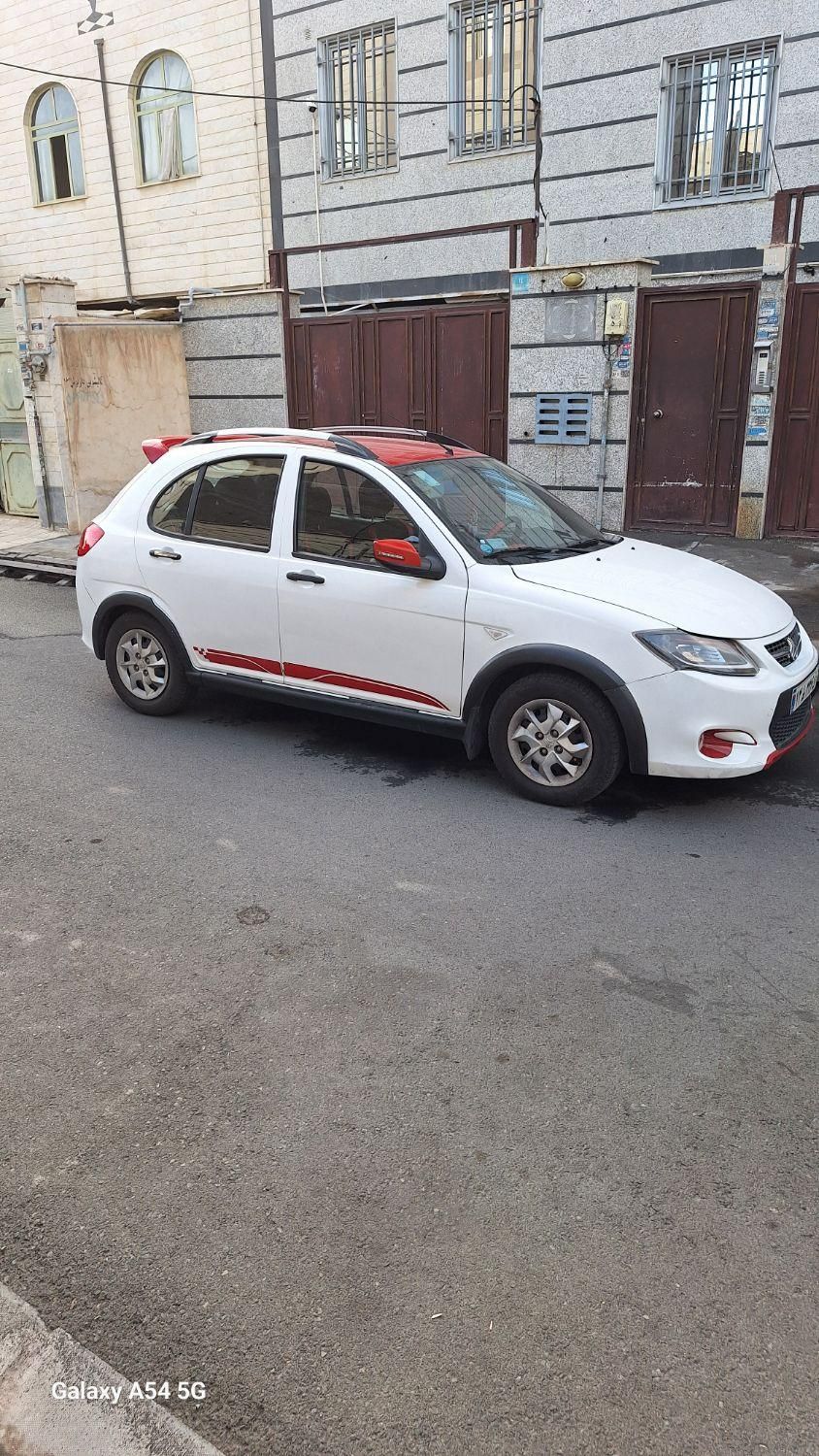 کوییک R دنده‌ای - 1402