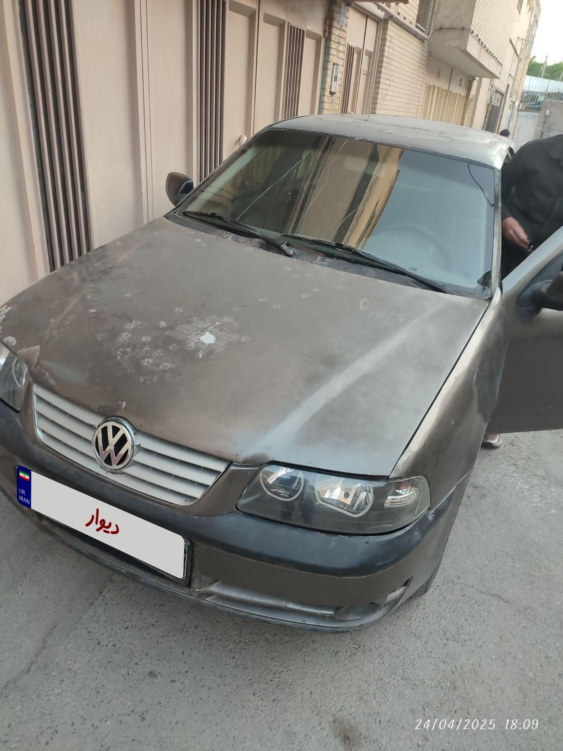 خودرو فولکس، گل آگهی ann_17982105