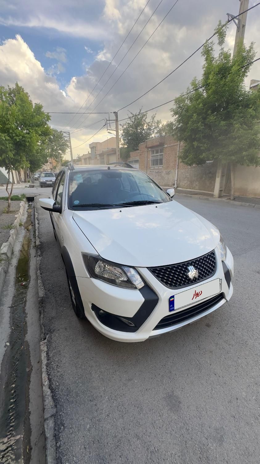 خودرو کوییک، R آگهی ann_17982699