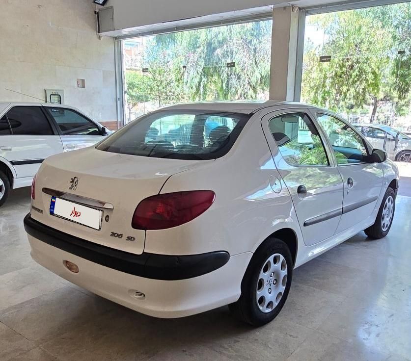 پژو 206 SD v8 - 1390