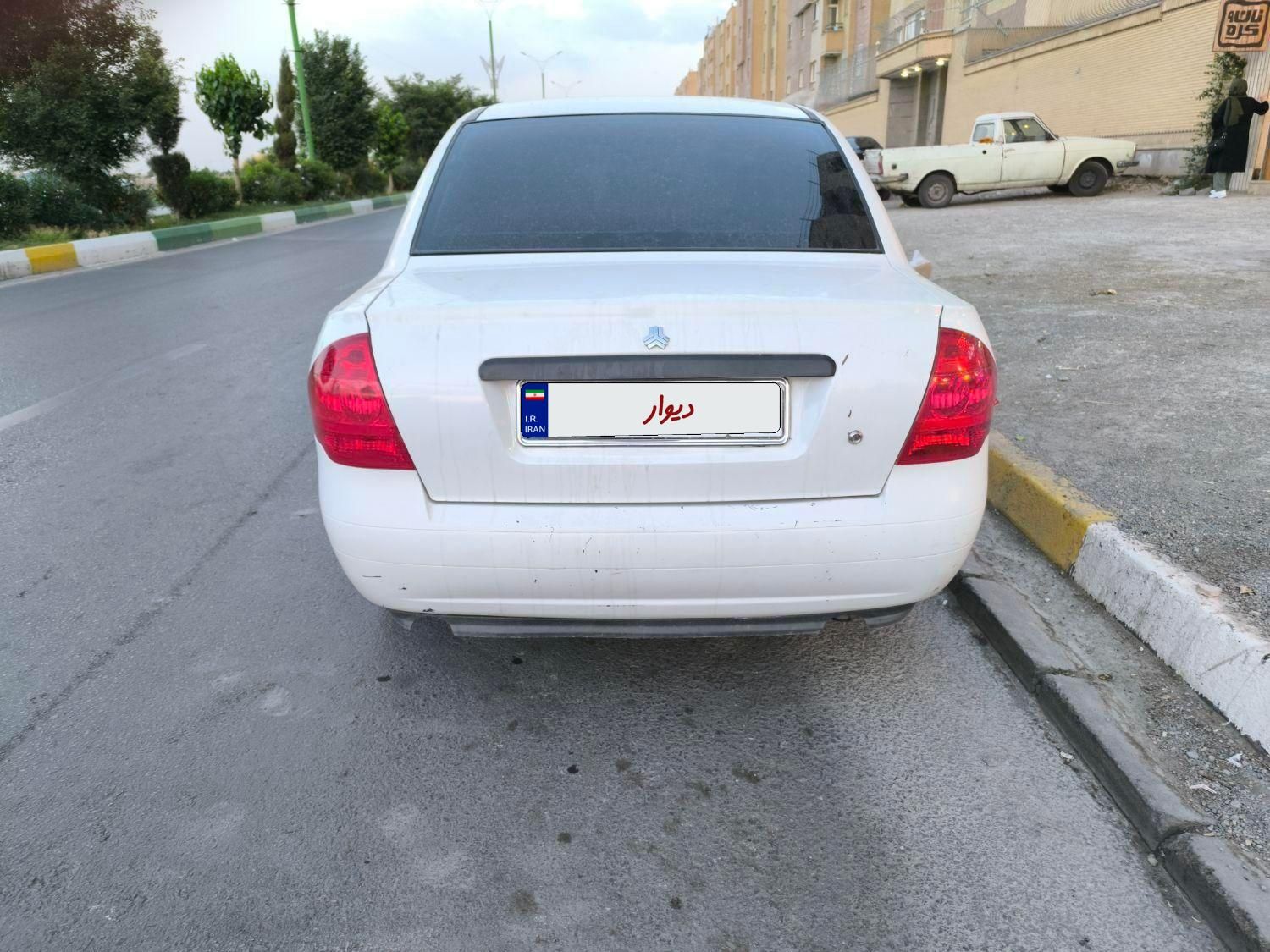 تیبا صندوق دار SX - 1398