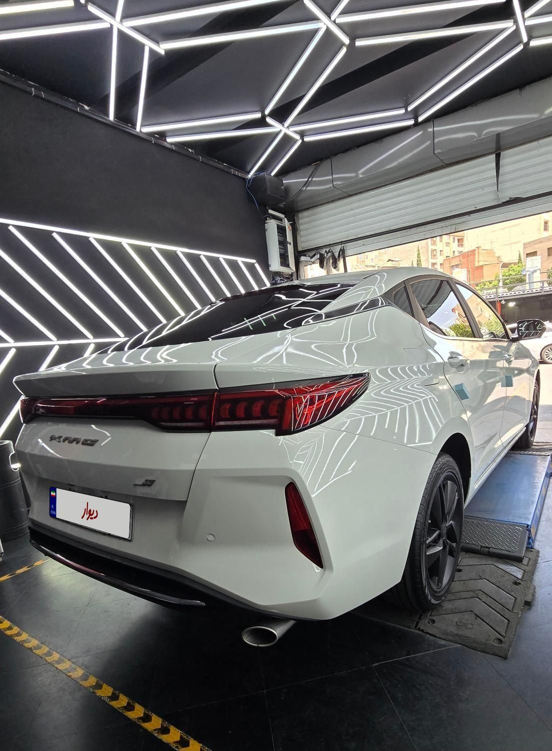 کی ام سی J7 اتوماتیک - 2025