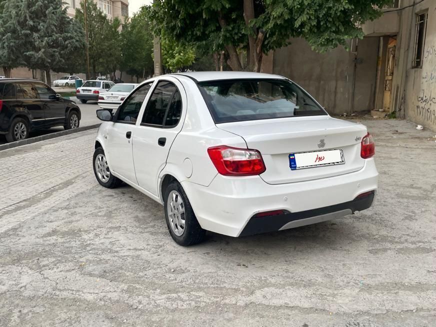 ساینا S دنده ای بنزینی - 1401