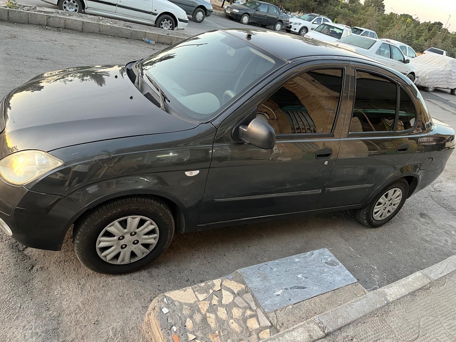 تیبا صندوق دار SX - 1399