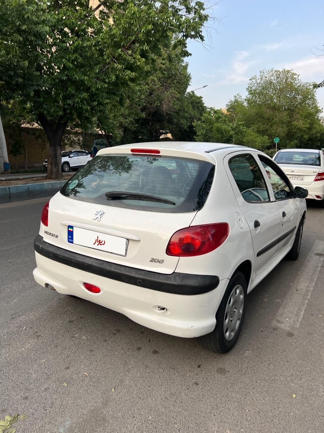 پژو 206 تیپ 2 - 1397