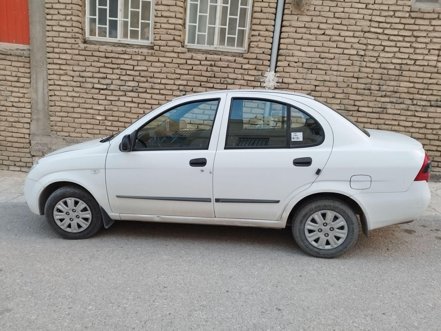 تیبا صندوق دار SX - 1398