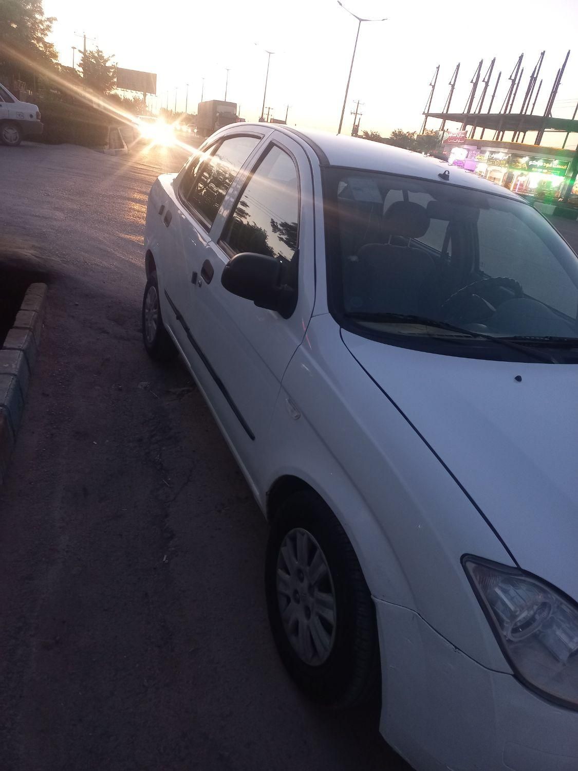 تیبا صندوق دار SX - 1395