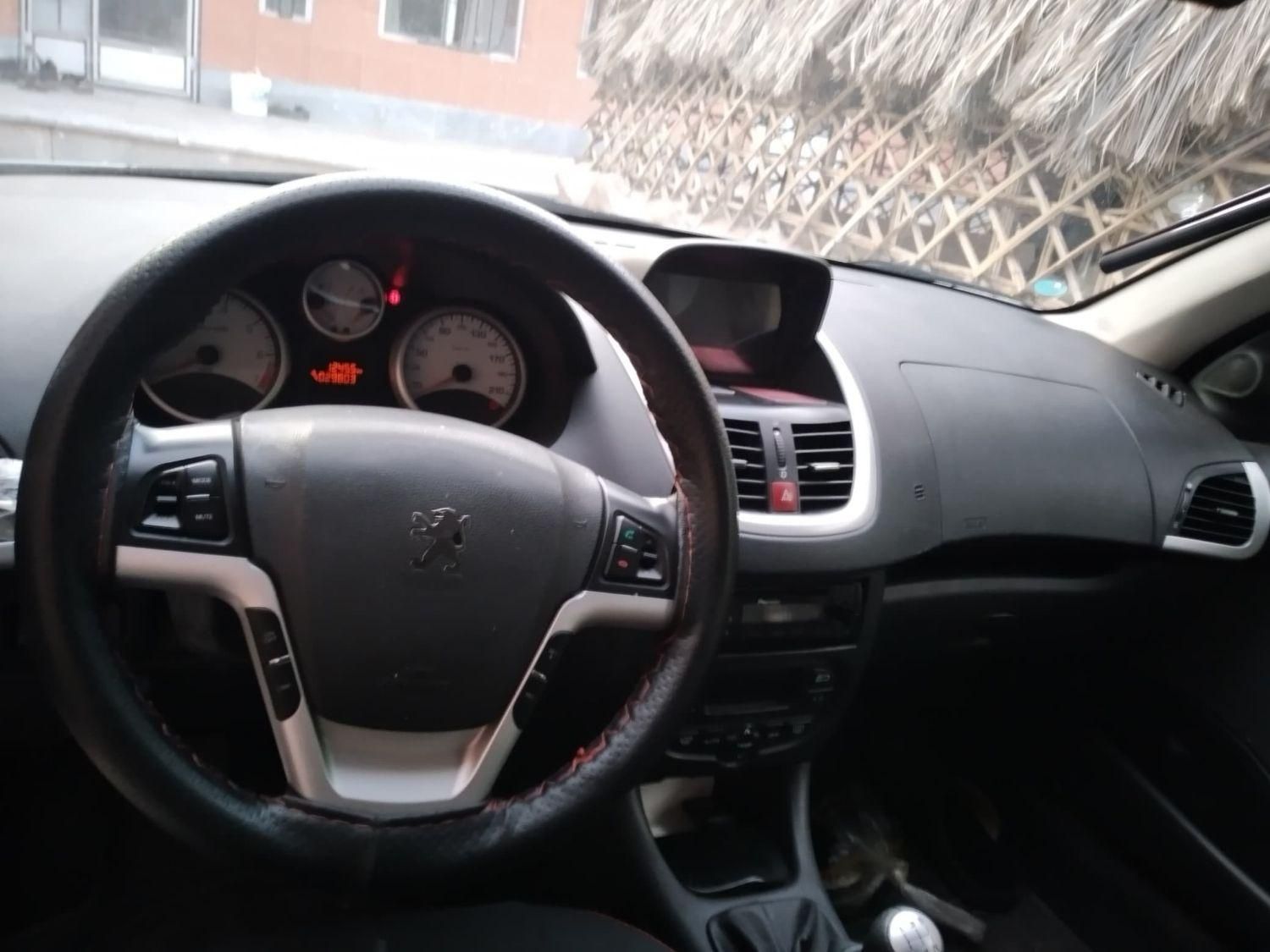 پژو 207 دنده‌ای با موتور TU3 - 1402