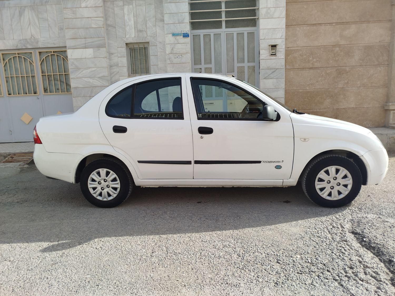 تیبا صندوق دار SX - 1397