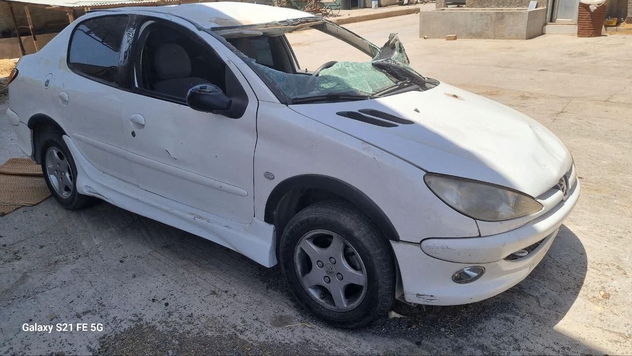 پژو 206 SD v8 - 1390