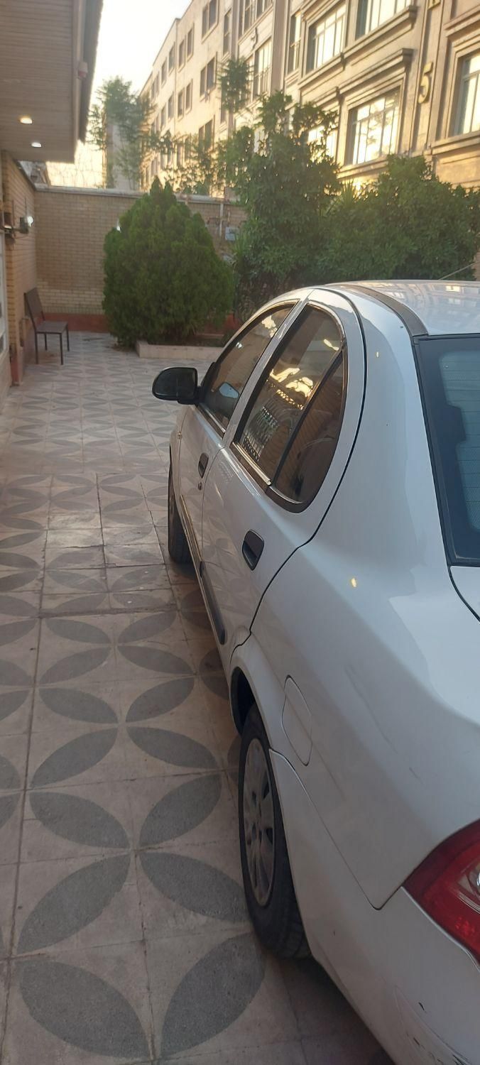 تیبا صندوق دار SX - 1393