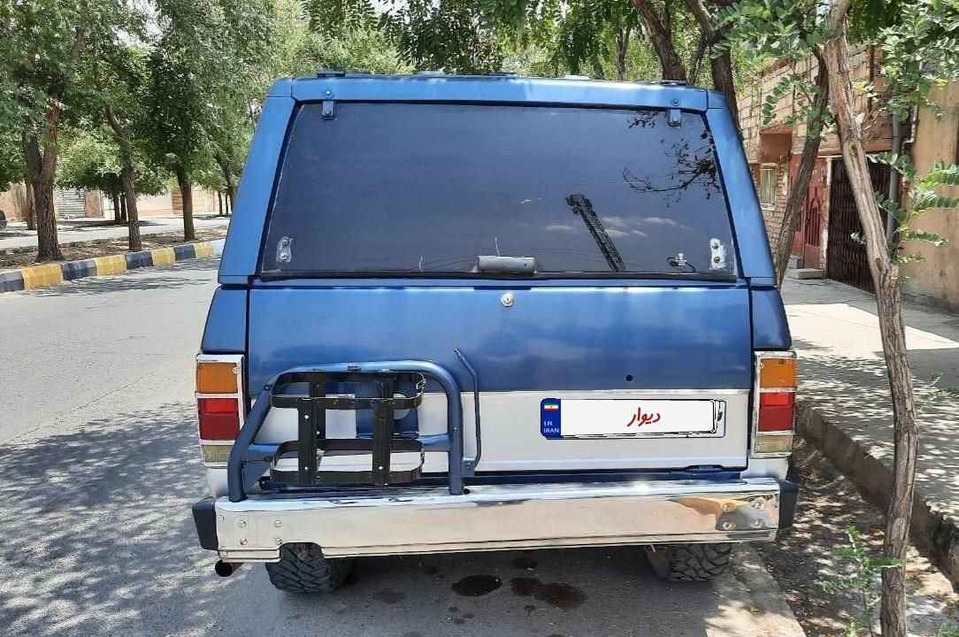 نیسان پاترول دو درب دنده‌ای - 1996