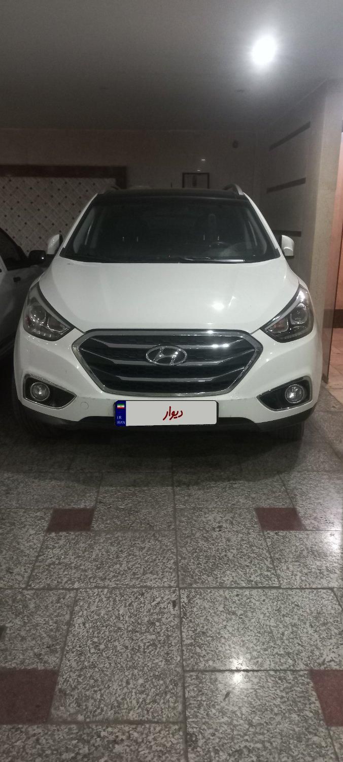 هیوندای توسان 2.4 لیتر - 2015