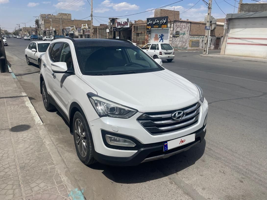 هیوندای سانتافه 4 سیلندر دو دیفرانسیل - 2014
