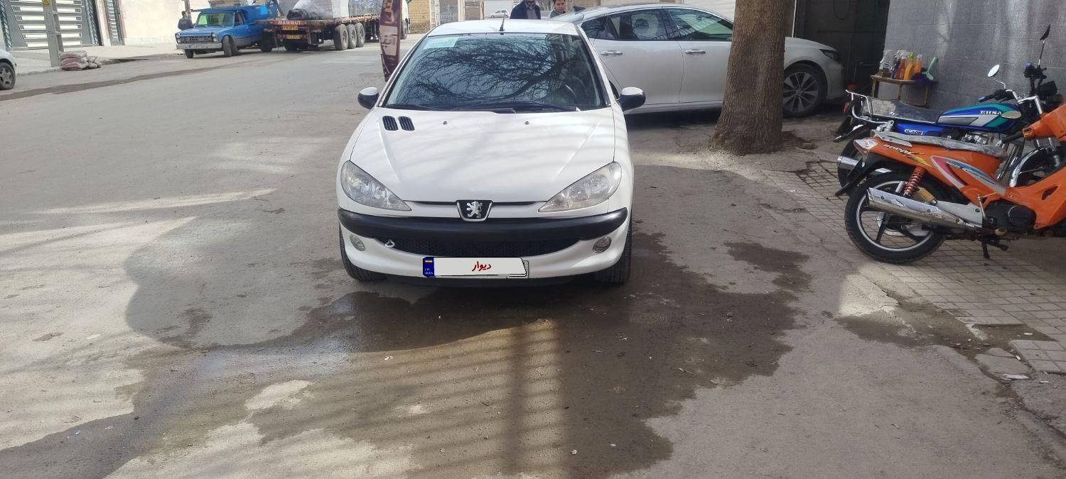 پژو 206 SD v8 - 1390