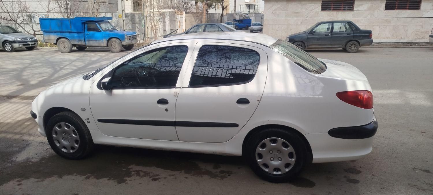 پژو 206 SD v8 - 1390