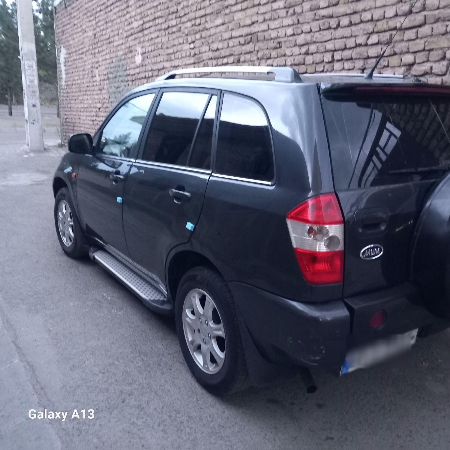 خودرو ام وی ام، X33 آگهی ann_17987461