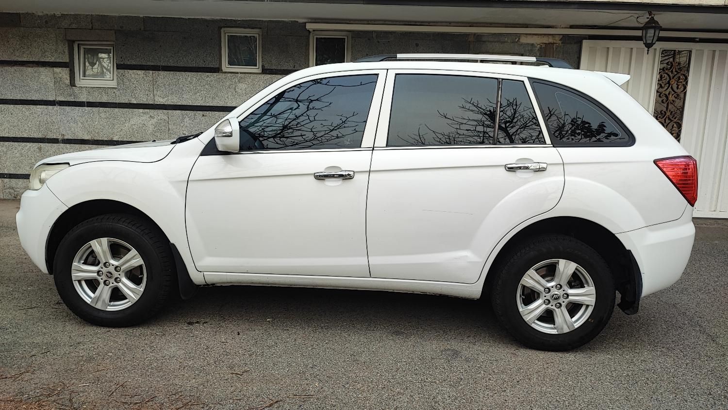 لیفان X60 دنده‌ای - 2014
