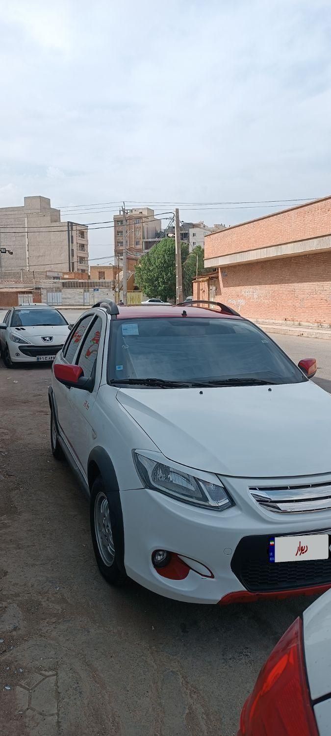 خودرو کوییک، R آگهی ann_17988437