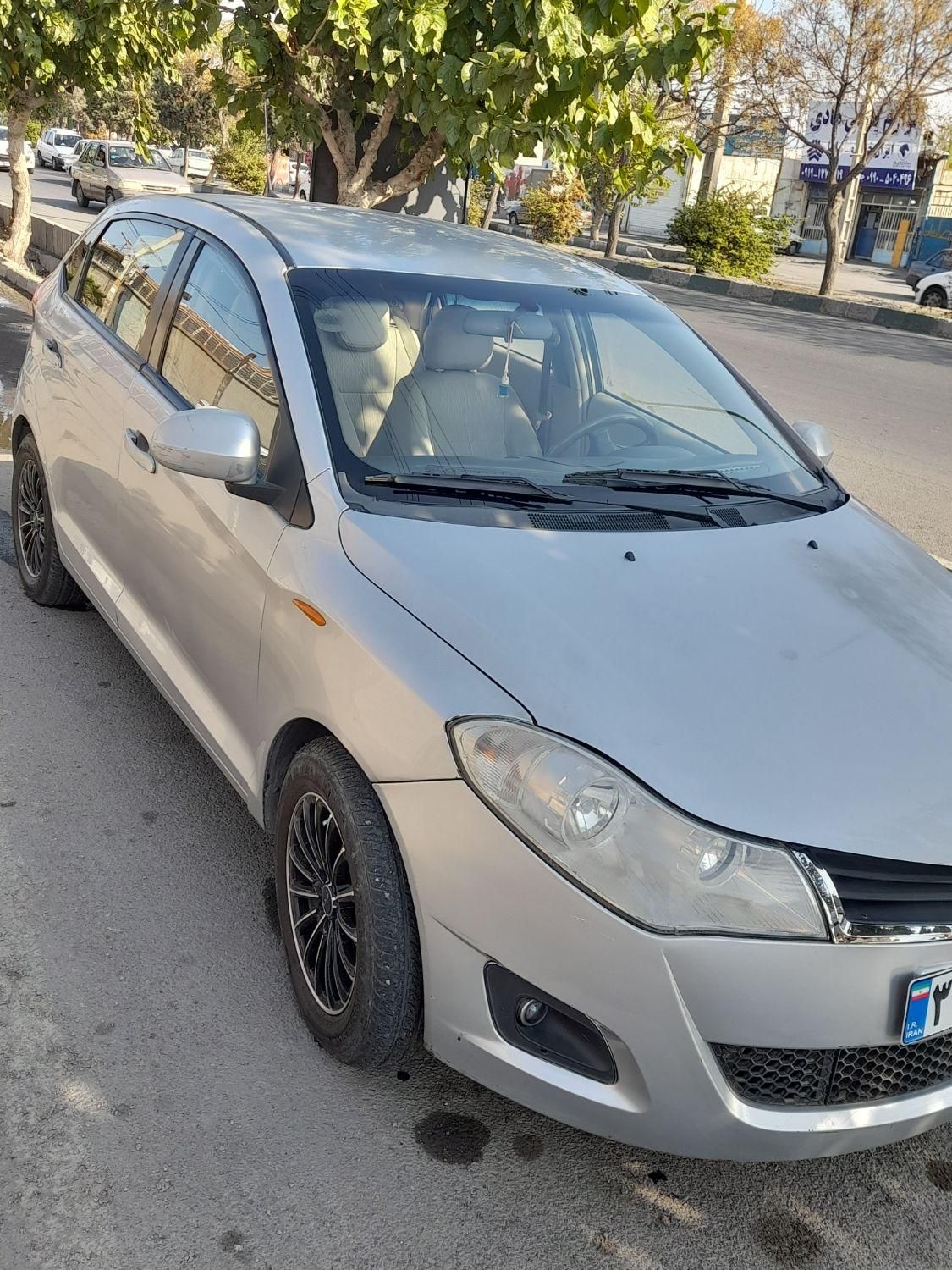 ام وی ام 315 هاچ بک ساده دنده ای - 2013