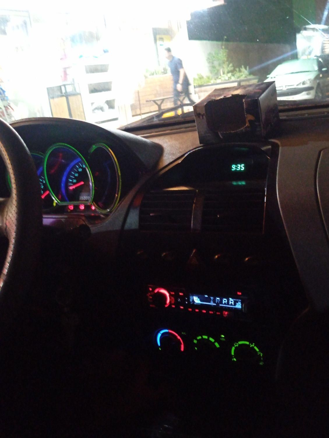تیبا صندوق دار EX - 1393