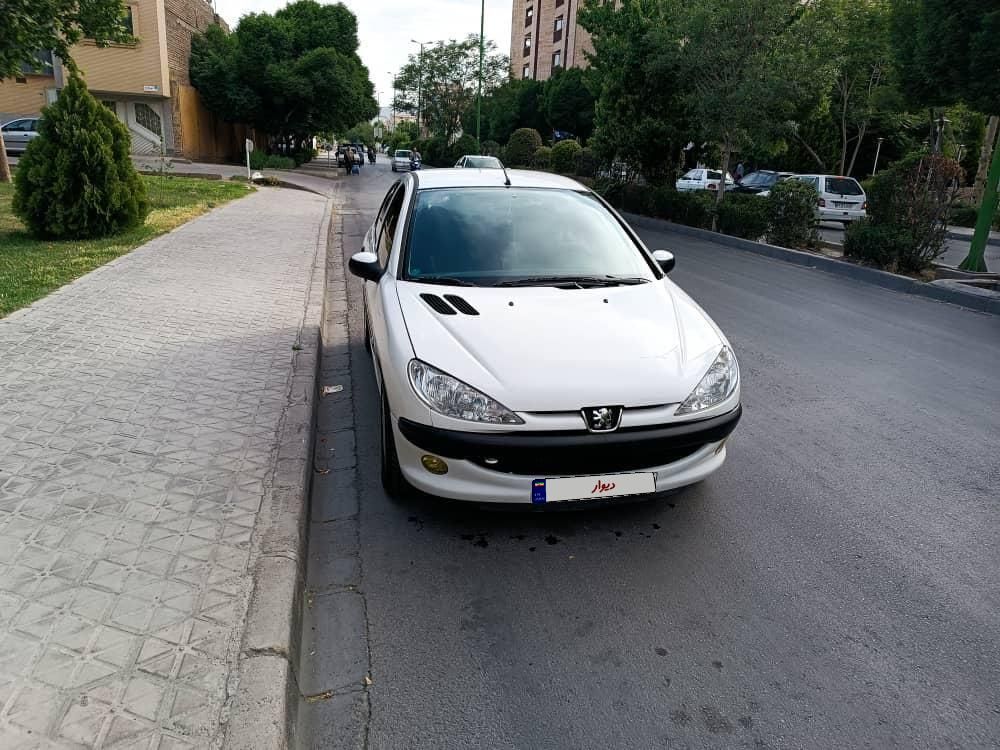 خودرو پژو، 206 آگهی ann_17989114