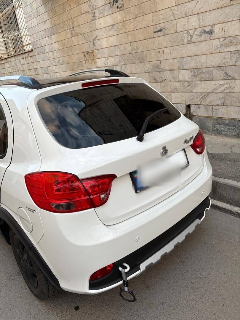 خودرو کوییک، R آگهی ann_17989115