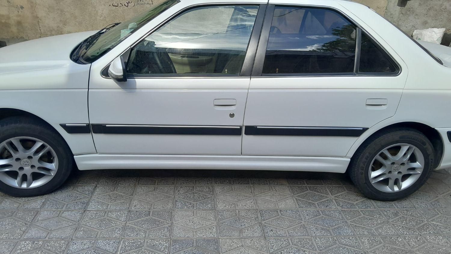 خودرو پژو، پارس آگهی ann_17989242