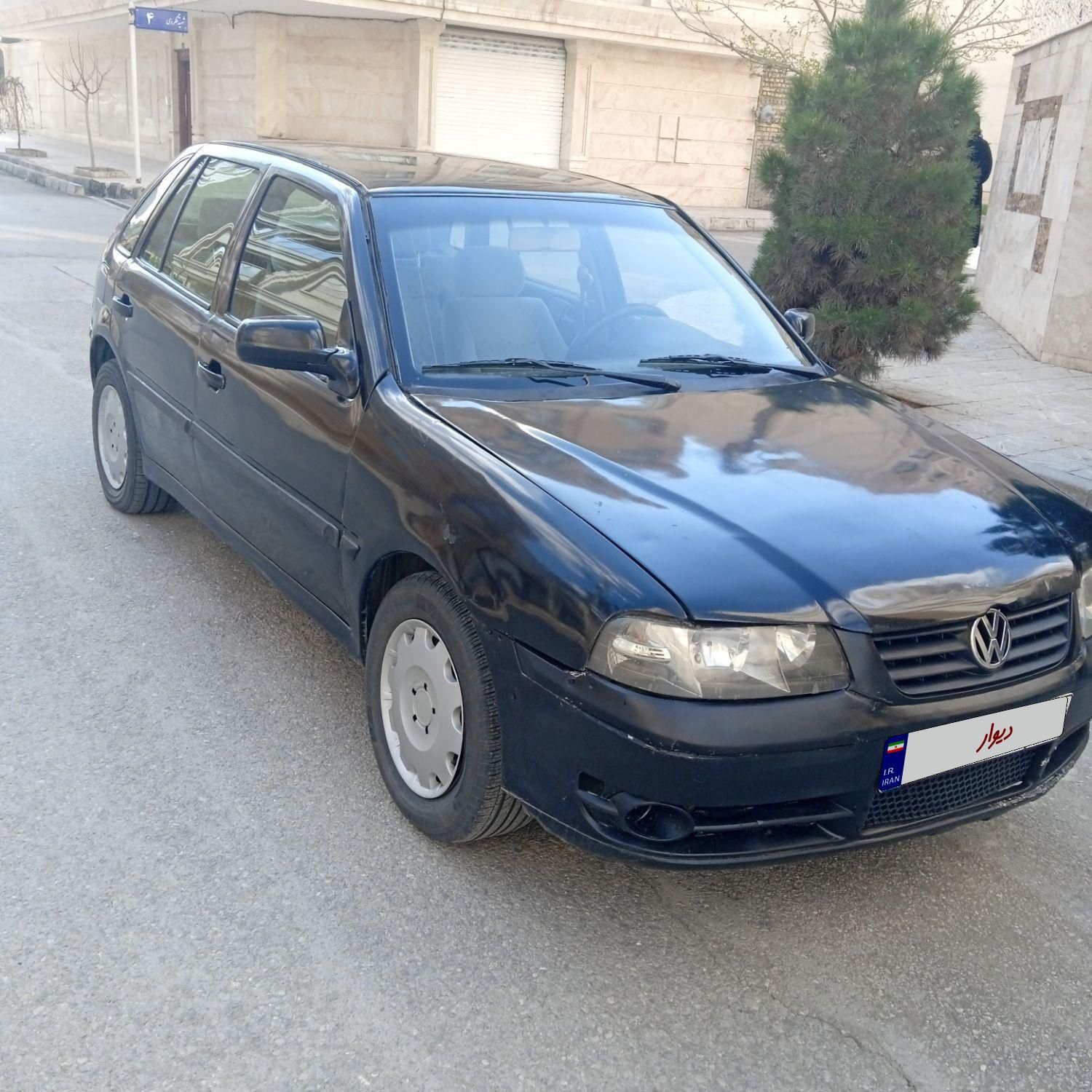 فولکس گل دنده‌ای - 2005