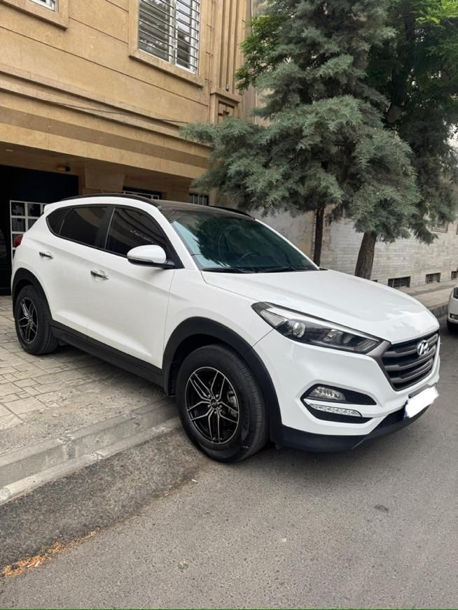هیوندای توسان 2.0 لیتر دو دیفرانسیل - 2017