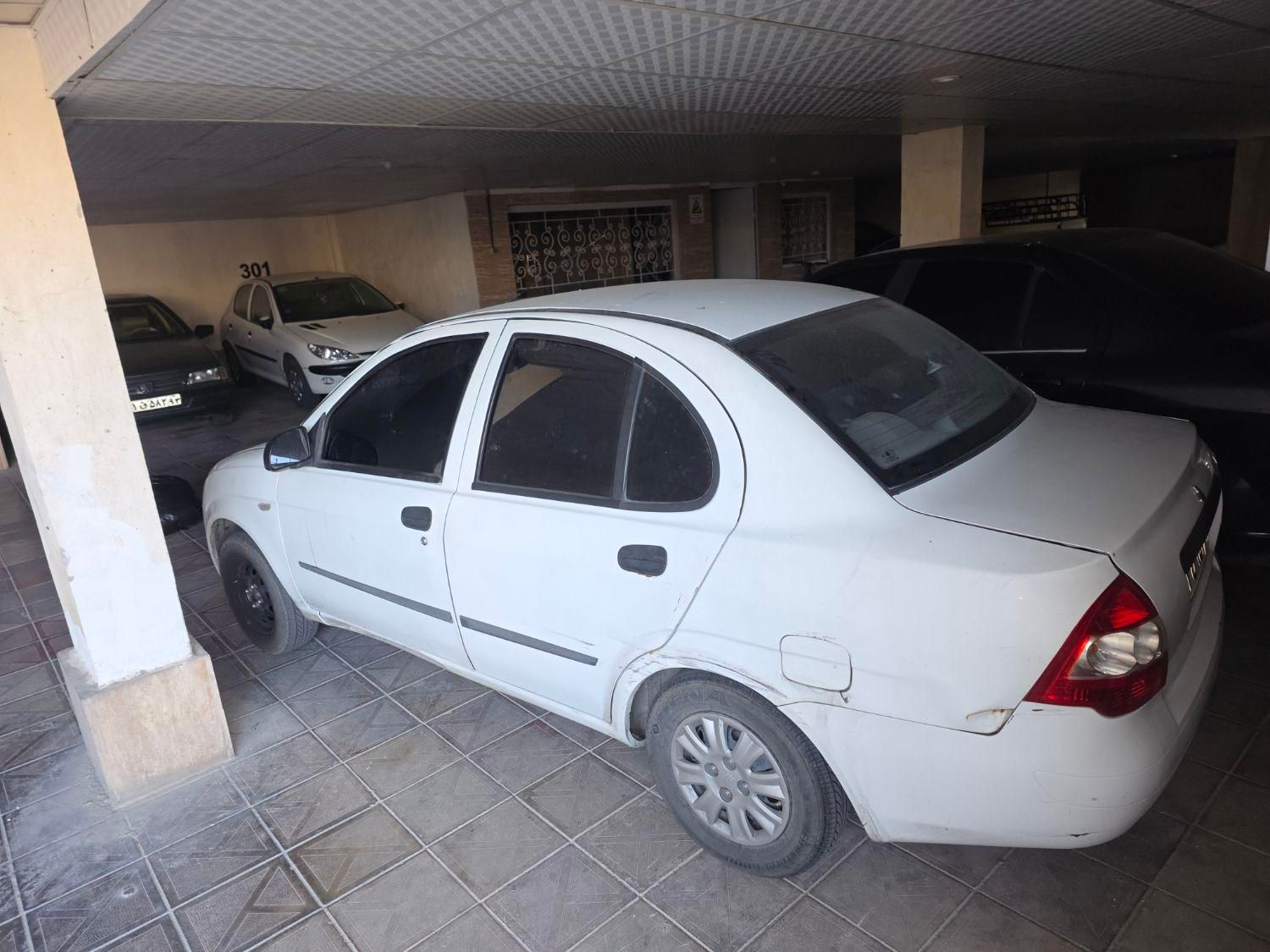 تیبا صندوق دار SX - 1399