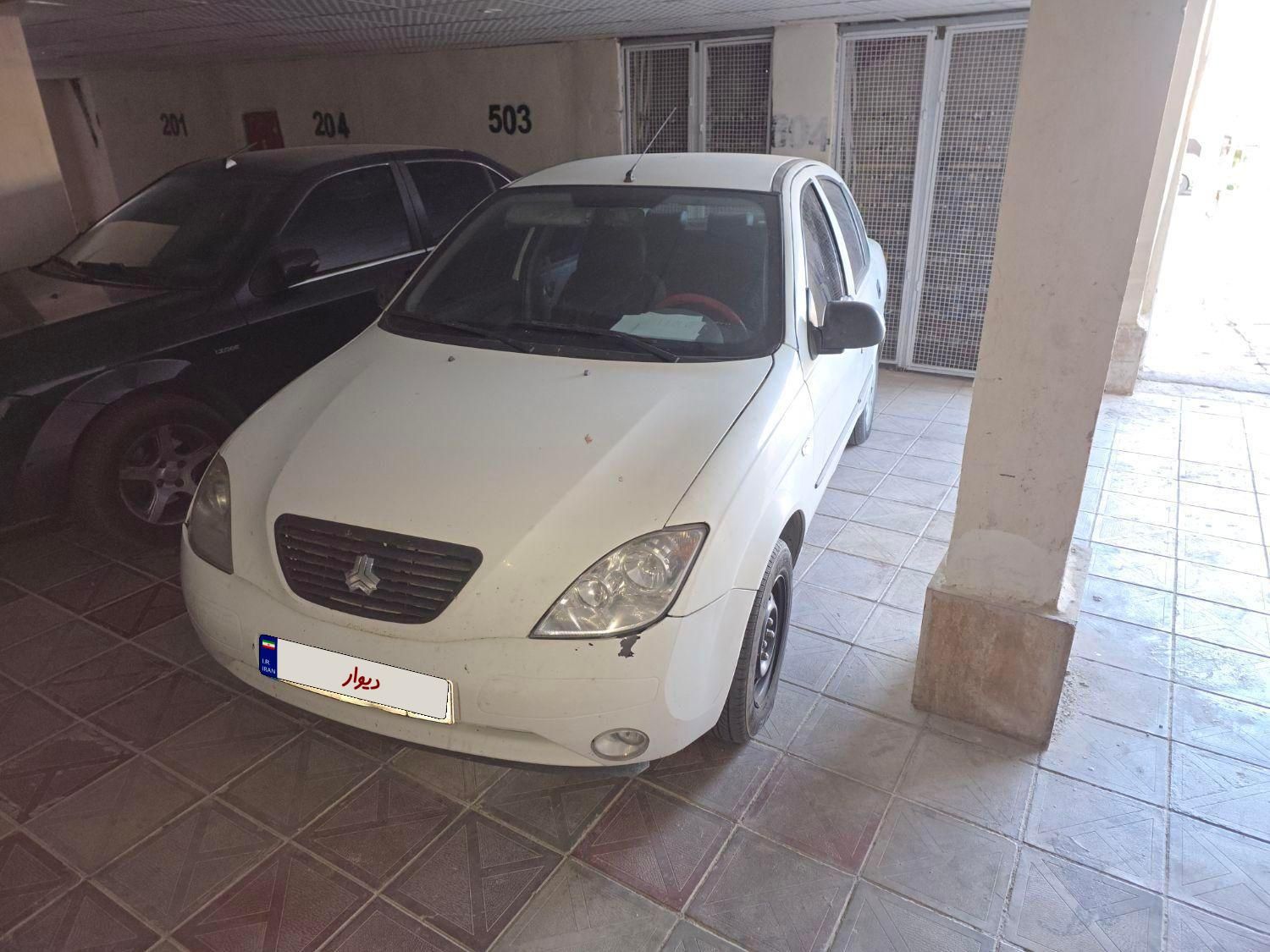 تیبا صندوق دار SX - 1399
