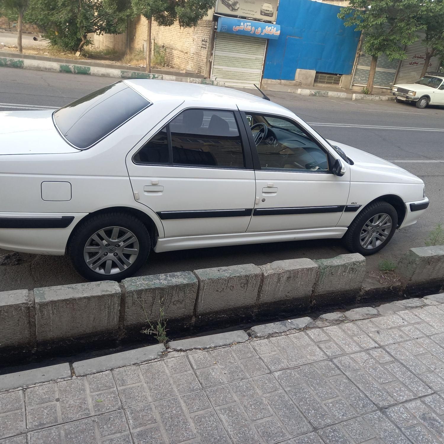 پژو پارس ELX-XU7P سفارشی - 1402