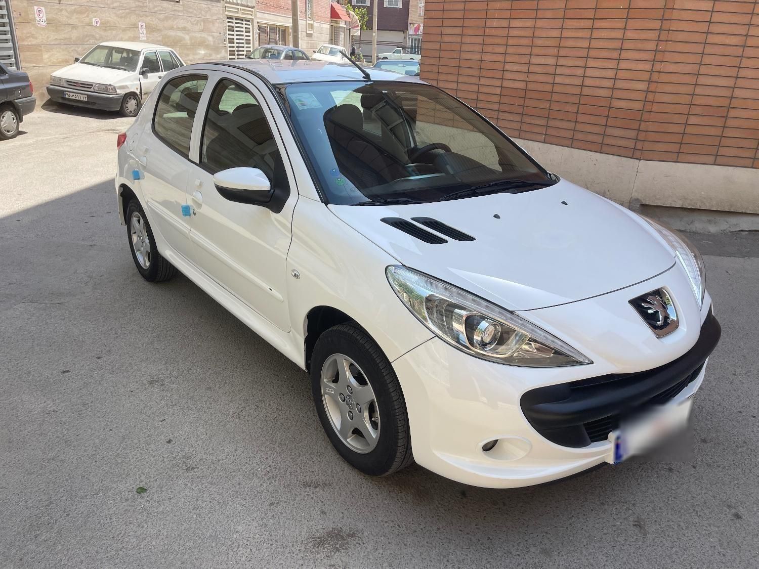 پژو 207 اتوماتیک - 1389
