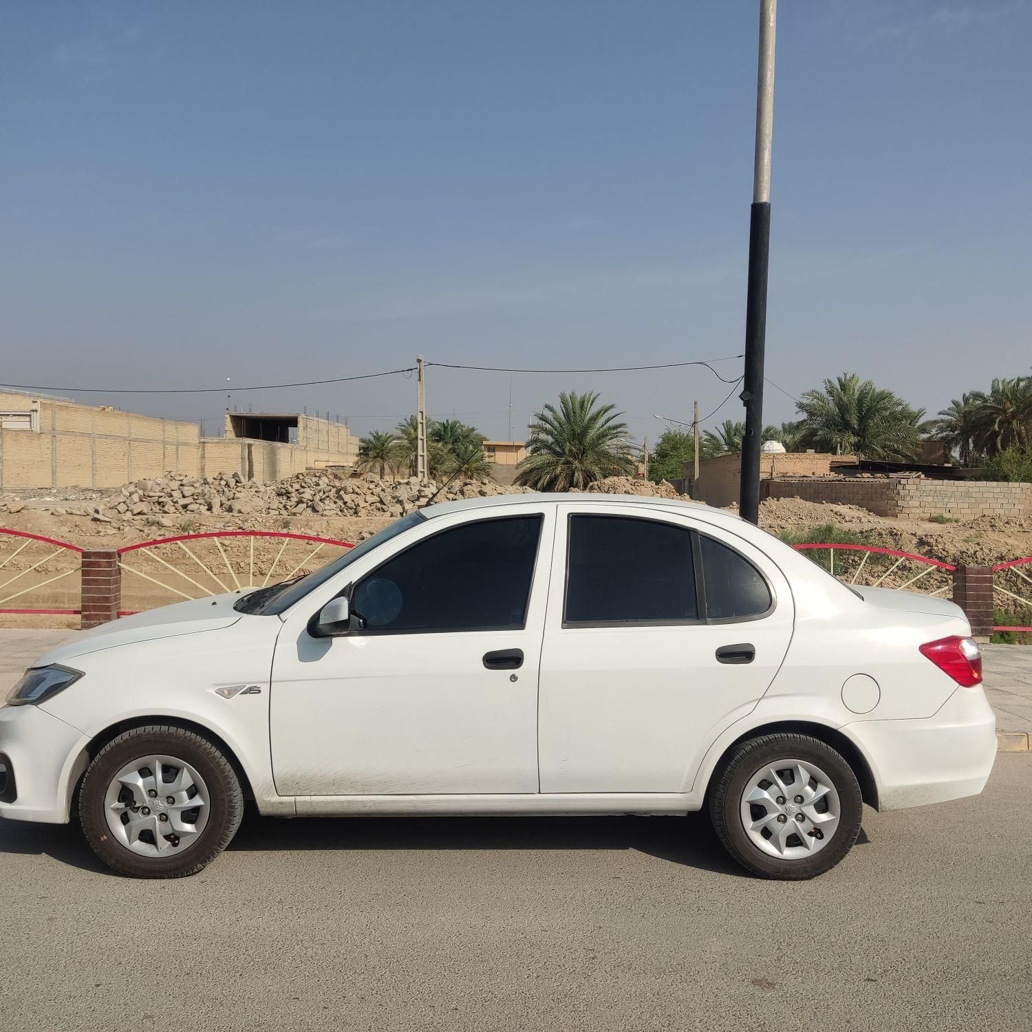 ساینا S دنده ای بنزینی - 1402