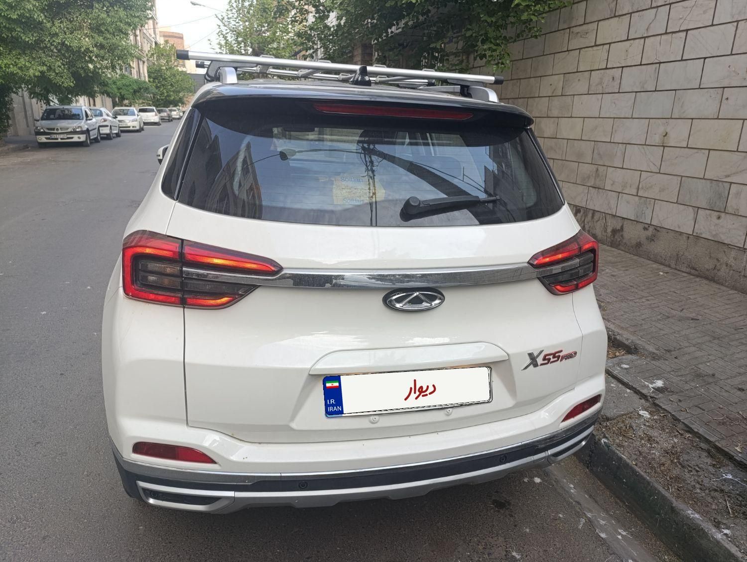 خودرو ام وی ام، X55 آگهی ann_17991073