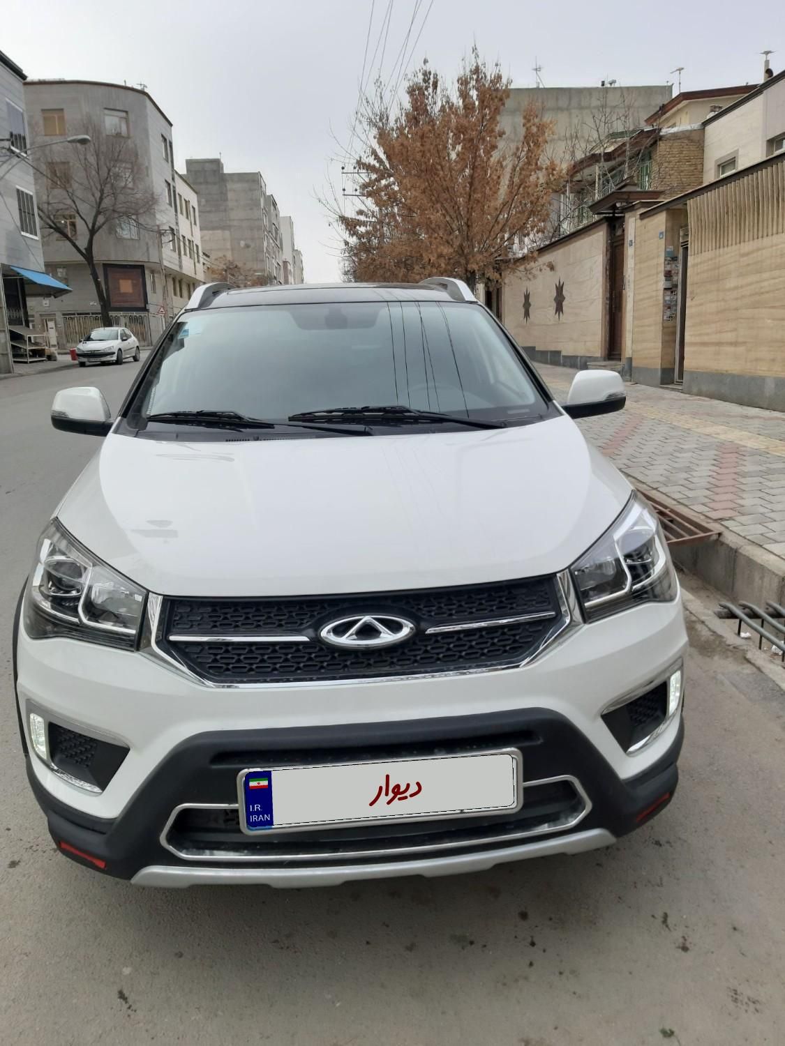 خودرو ام وی ام، X22 آگهی ann_17991177